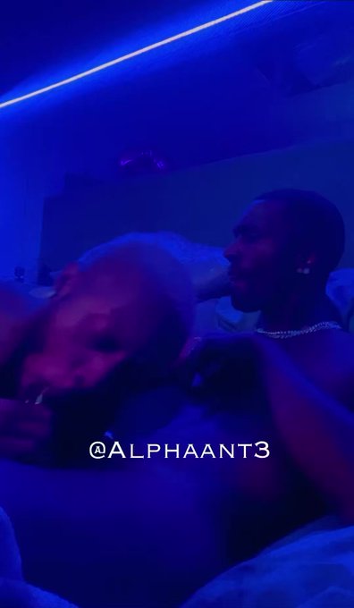Netflix & Drill ? @dadonmannie 
https://t.co/edBv4FCu2H https://t.co/0VeY2PJqu4