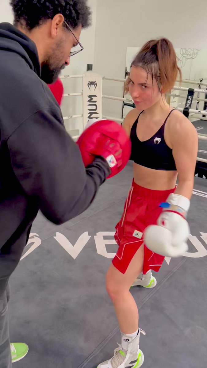 Andrea Botez shows her insane progress after a training session