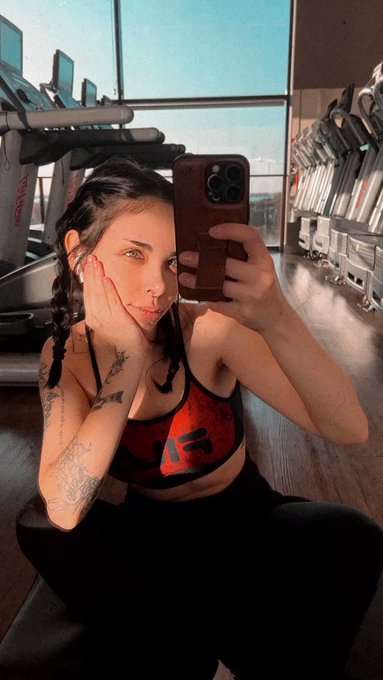 sun pisces, rising pisces https://t.co/digNEalBc0