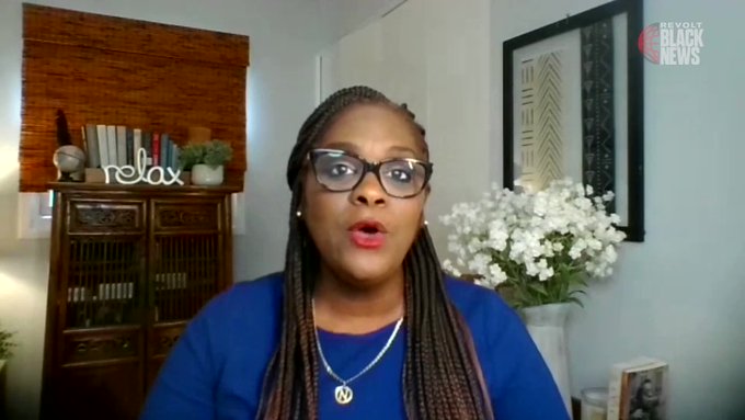 Social media was originally designed as a place to escape 🏝 create 🎨 &amp; connect📲 w/ individuals all around<a href="/tag/tittytuesday"class="tags"><span>#tittytuesday</span></a><a href="/tag/nomake"class="tags"><span>#nomake</span></a>