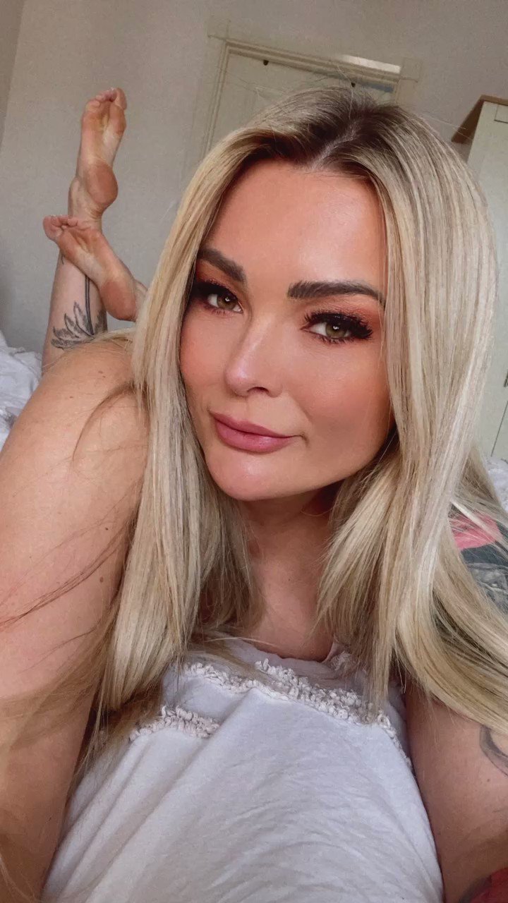 Charley Atwell on X: Tonight I'll be taking Skype bookings from 8pm till  11pm solo or with @JacquiRyland t.copqddLUjH1A  X