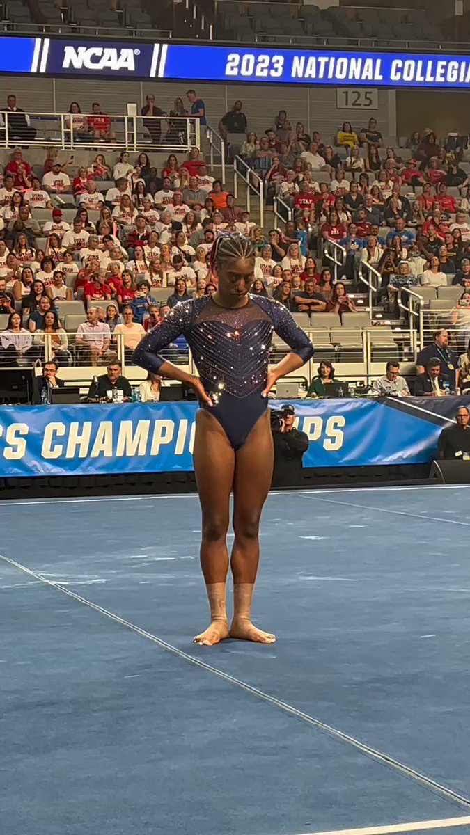 ESPN on Twitter "DERRIAN. GOBOURNE. QUEEN OF THE FLOOR ROUTINE 👑"
