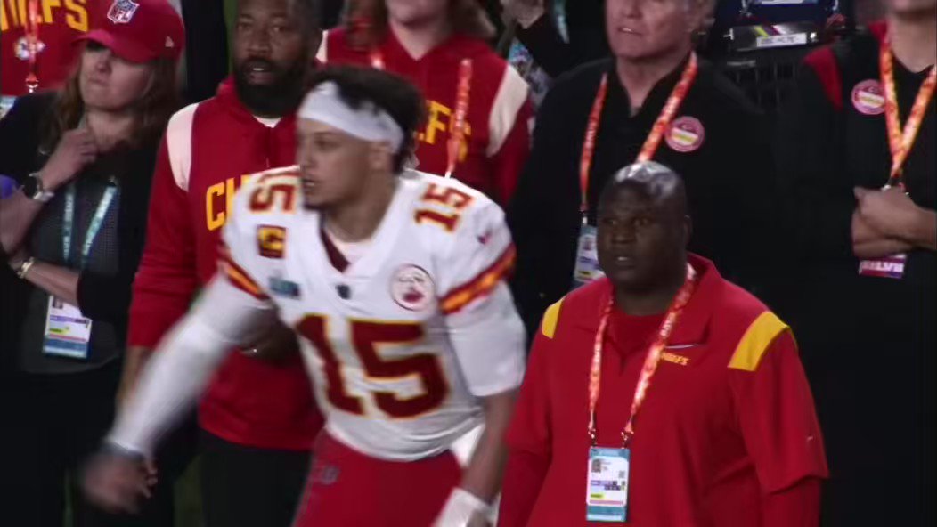 Noah Gray burner on Twitter "DHop a Chief Chris Jones extension Chiefs top 10 defense Mahomes