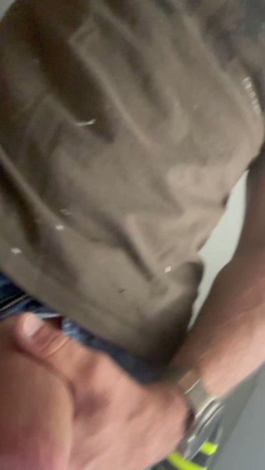 ⚠️CAUTION⚠️ Hard Cocks Required In This Area ??‍♂️ https://t.co/dxiTn8ctSe