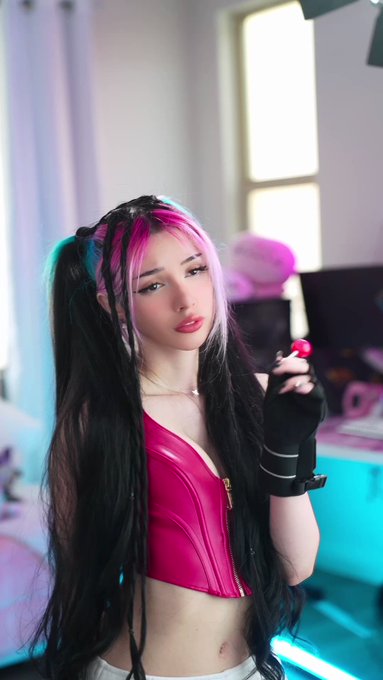 I can b your daddy :3 https://t.co/9Sm3FWhm1R
