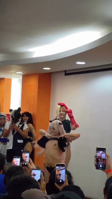 Melody ♡ Mew | ໒꒰ྀི ˶• ༝ •˶ ꒱ྀི১’s pics and videos