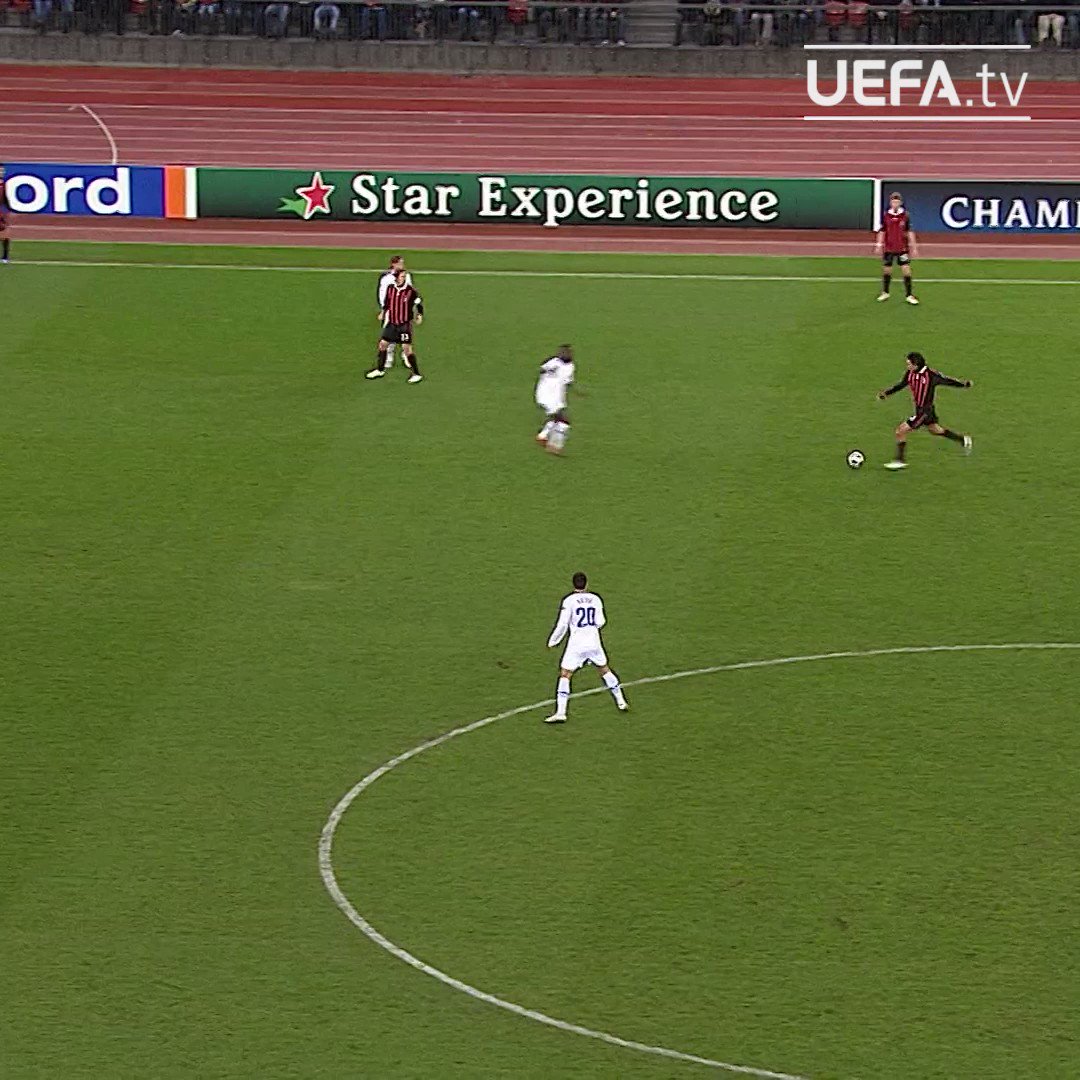UEFA Champions League on Twitter "Ronaldinho 😎 10Ronaldinho UCL"