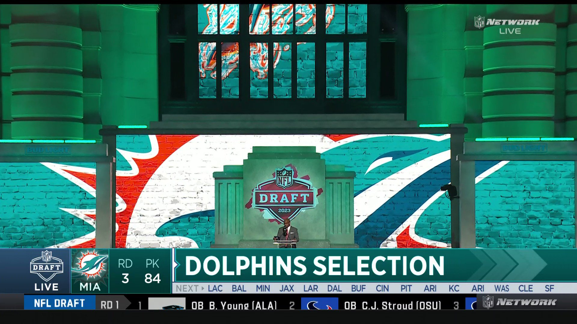 Miami Dolphins on X: 'See you in the 3️⃣0️⃣5️⃣, @ffvmousvon_! 