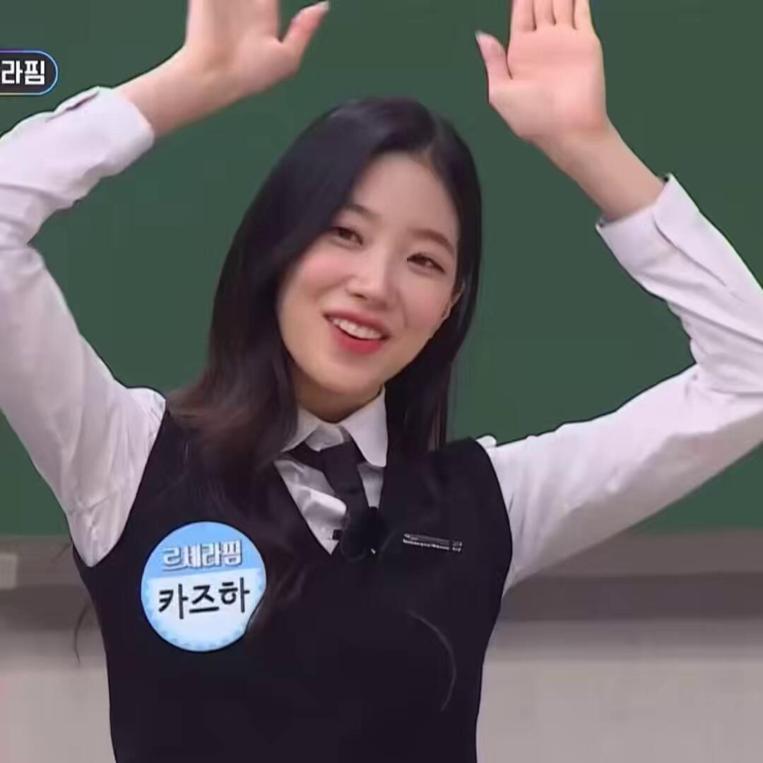 카즈하 아카이브 on Twitter "카즈하 언포기븐 포인트 안무"