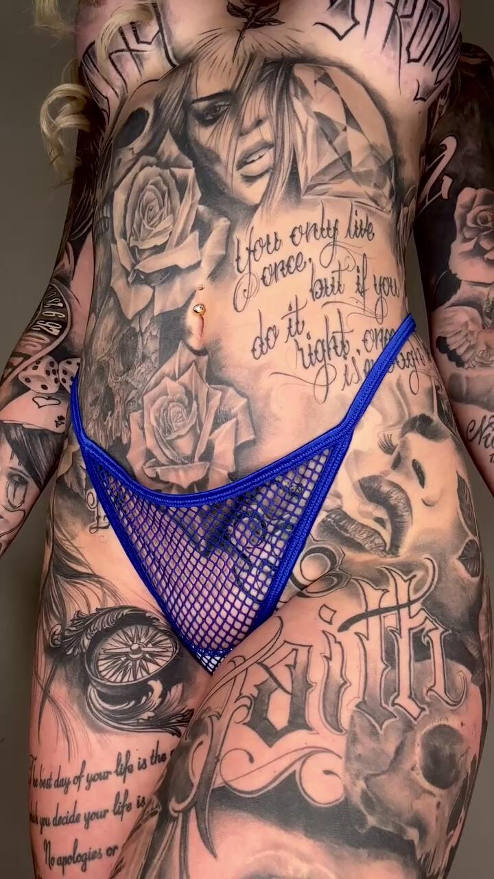 Vanessa Liberte on X: RT when you wanna see me naked 😈  t.cotzkXIxWkkR  X
