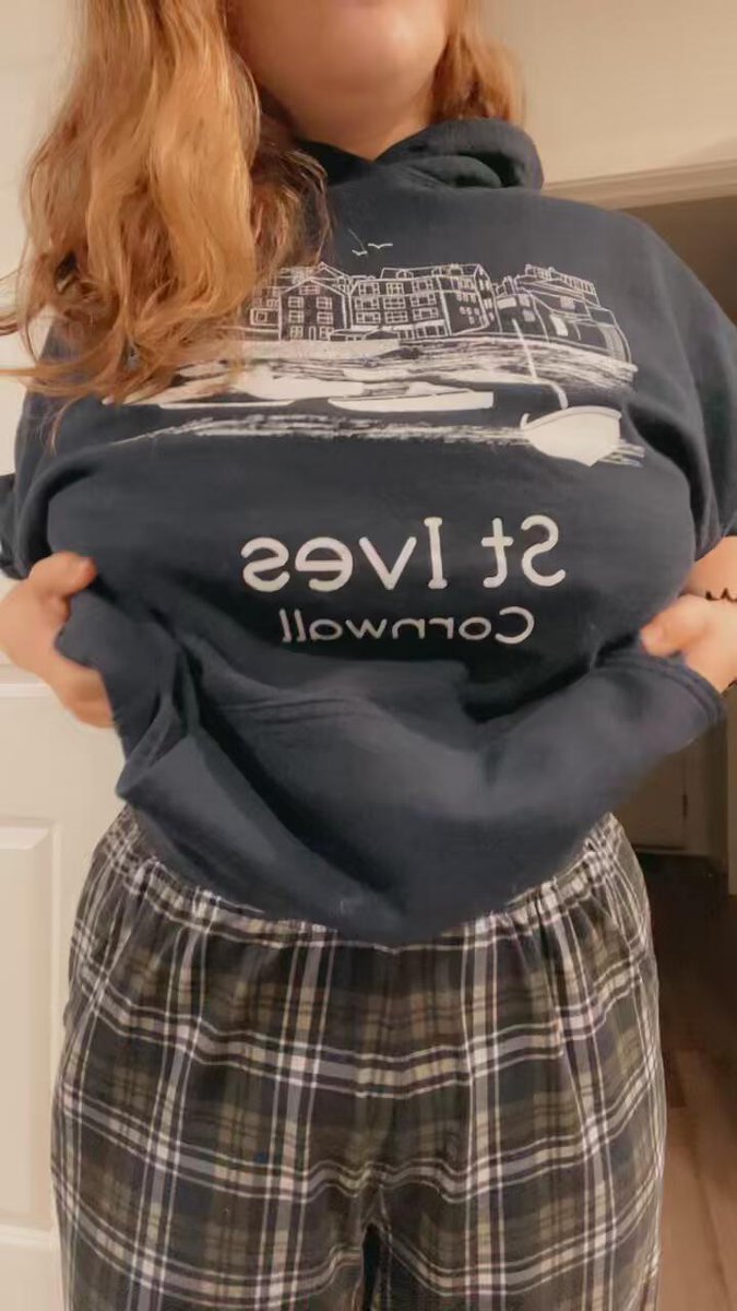 Serena Hastings on Twitter: "Like and retweet if you love Titty Tuesday!!"