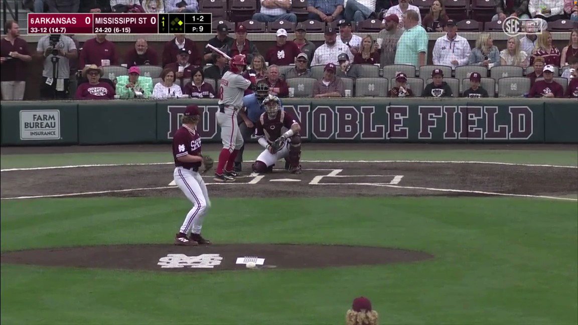 Arkansas Baseball on Twitter: "That's how you start a game https://t.co ...