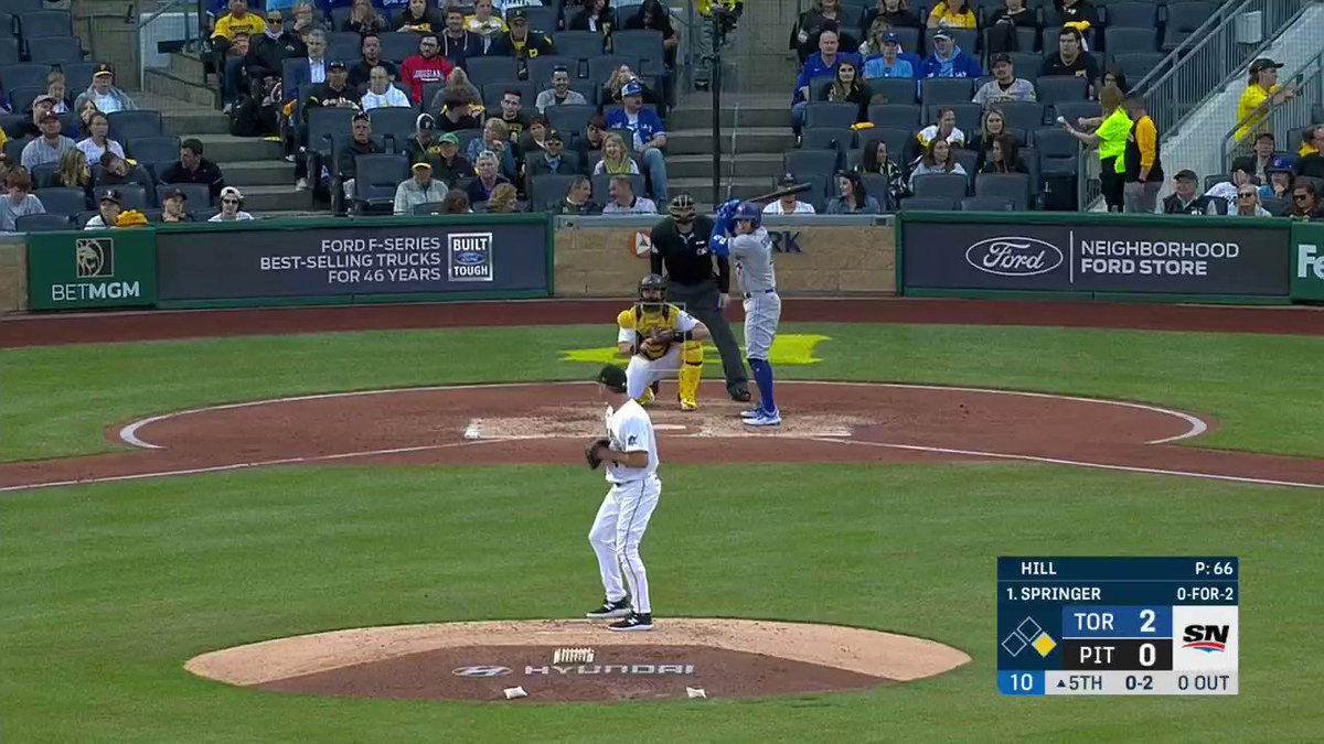 mlb-on-twitter-a-long-springerdinger-in-pittsburgh