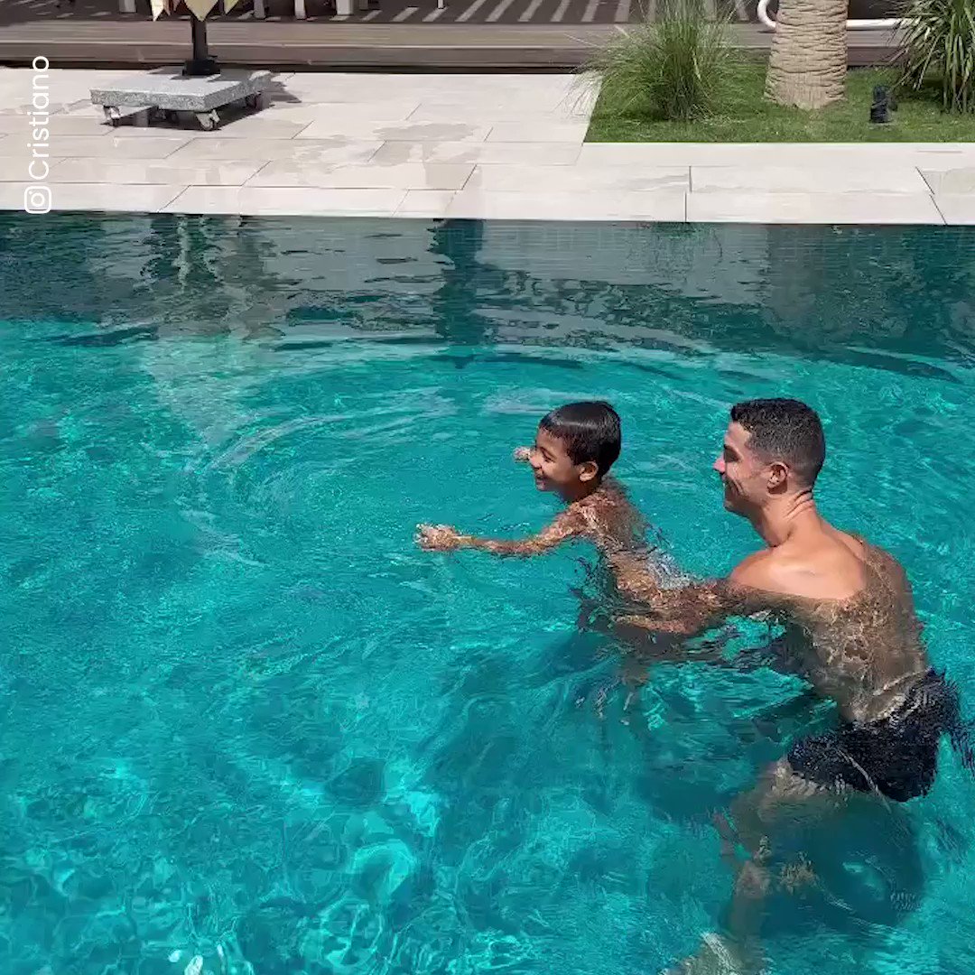 goal-on-twitter-cristiano-ronaldo-absolutely-launched-his-son-mateo