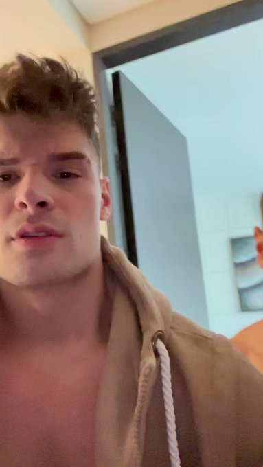 I was happy they caught us, because what happened after was even more fun 🥵 https://t.co/pJmLMYIQQB