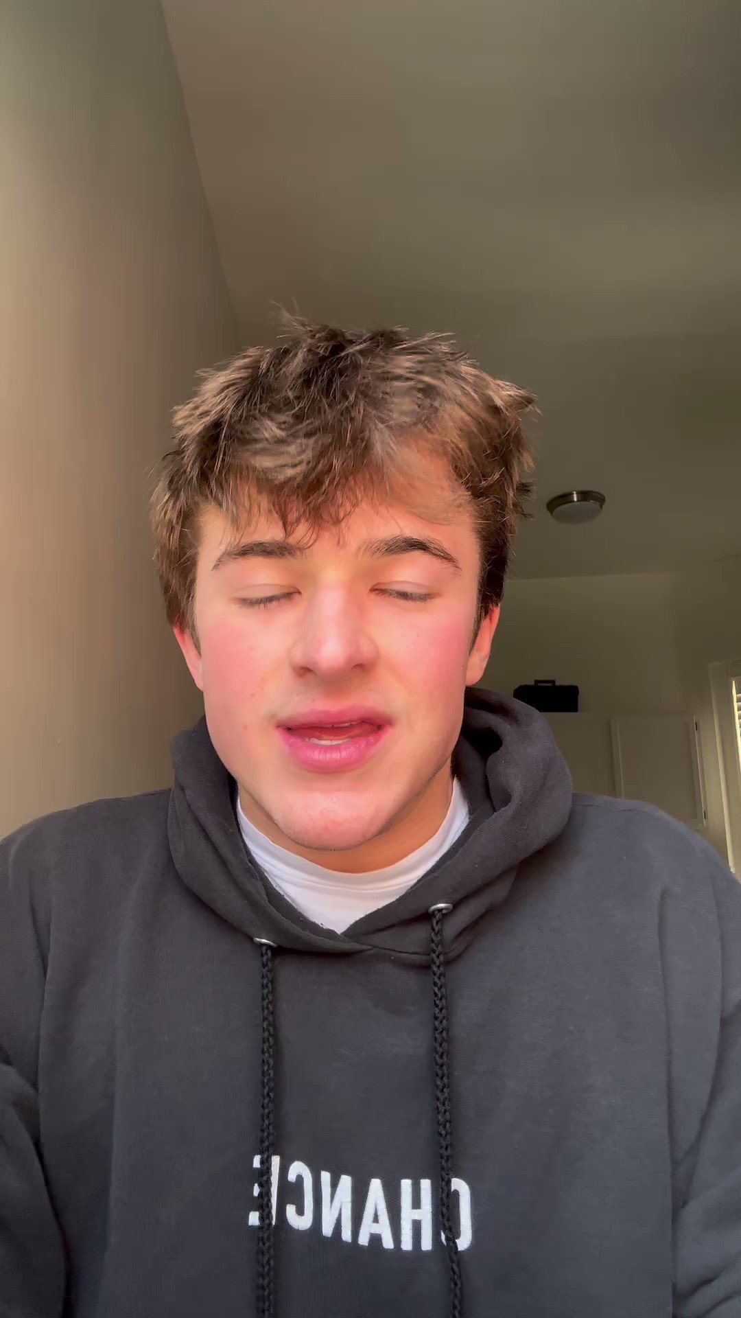 Harry Sisson on Twitter: “The Texas mall mass shooting proves we need