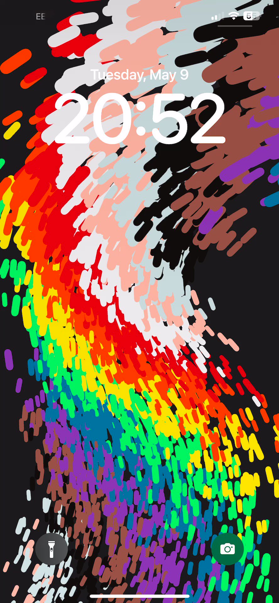 iSoftware Updates on Twitter The new pride wallpaper on iOS 165 is dark  mode enabled and has a very cool animation httpstco7DzlPagw7K   Twitter