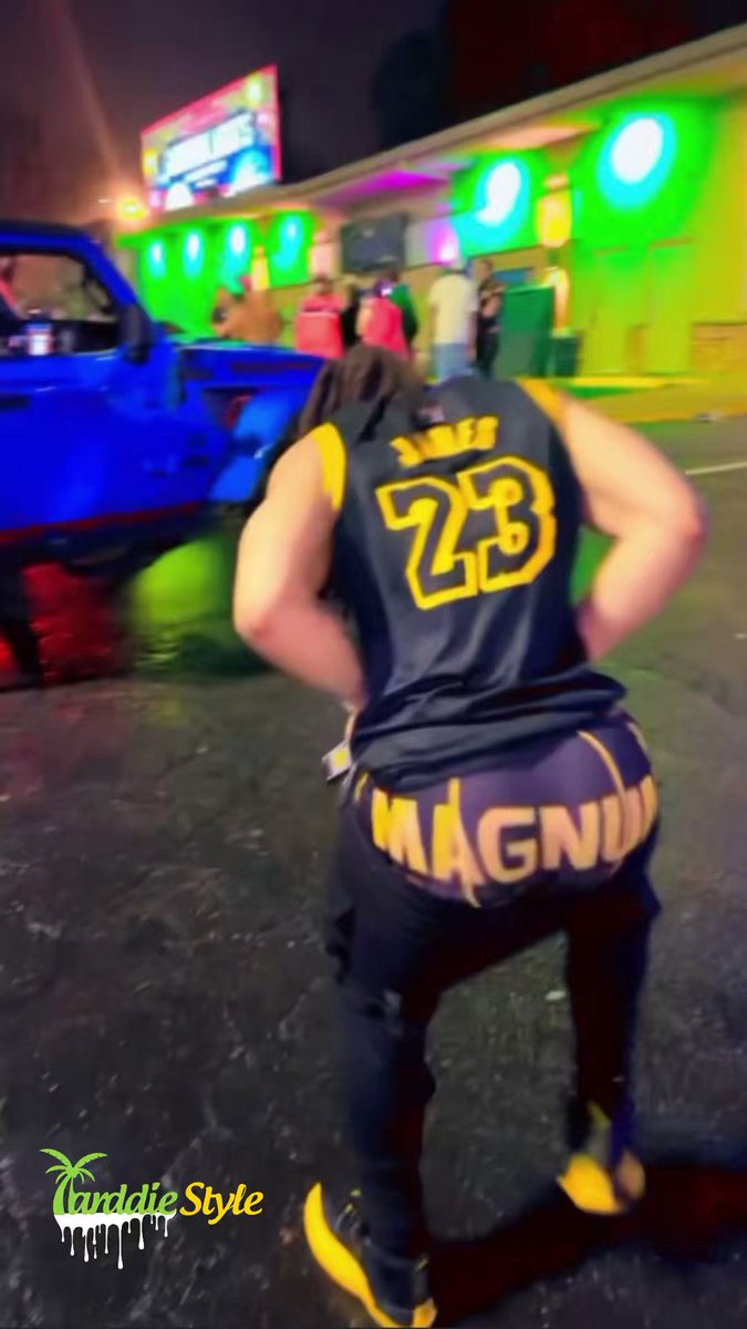 🇯🇲 yarddiestyle 🇯🇲 MEXICO🇲🇽MAY 25 31 on Twitter "🎉🎂🎂🥳Happy fucking
