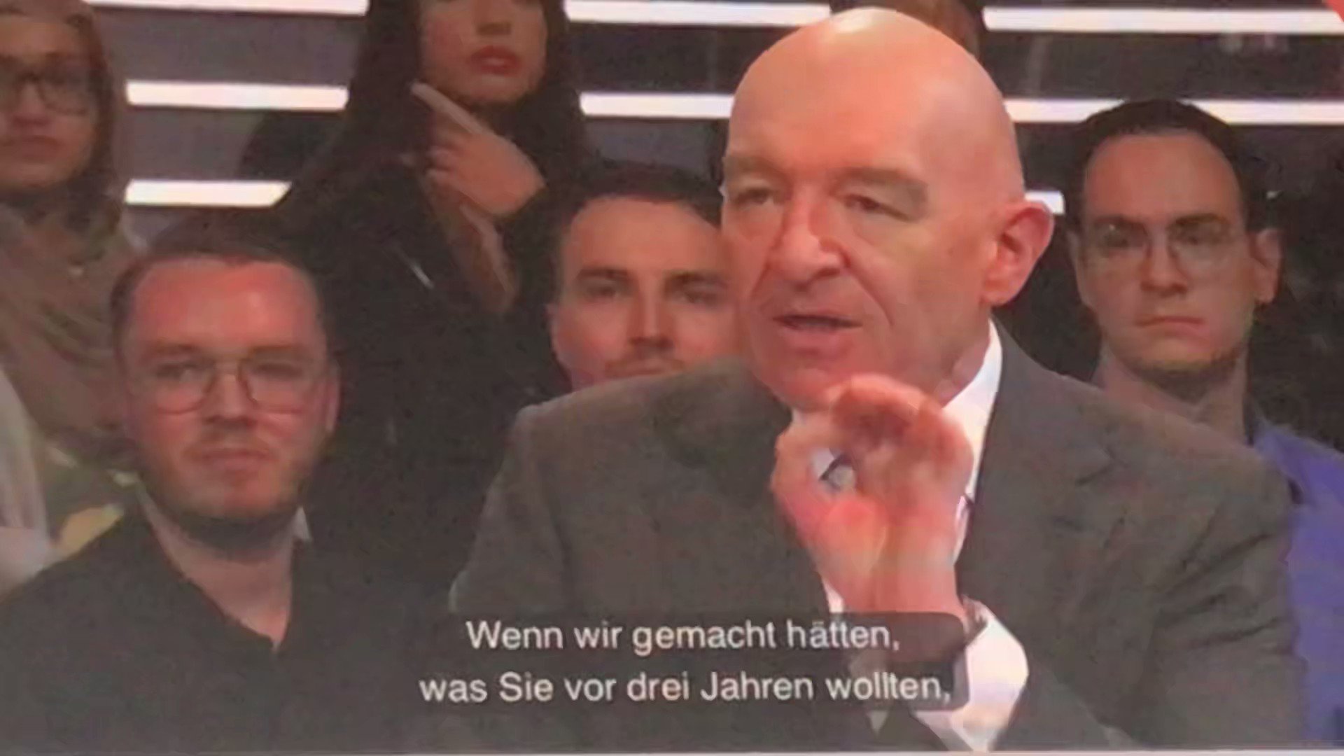 Isabel Villalon (Villalon1Isabel) / Twitter