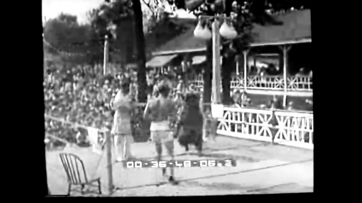 Boxing Kingdom on Twitter: "Real footage from 1949 when professional