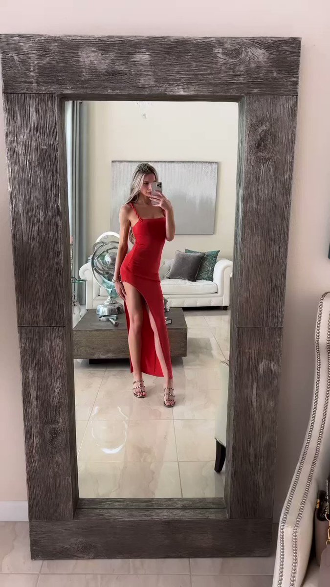 Kyra Marie on Twitter "Happy Saturday babes οΈ do you like my day dress?"