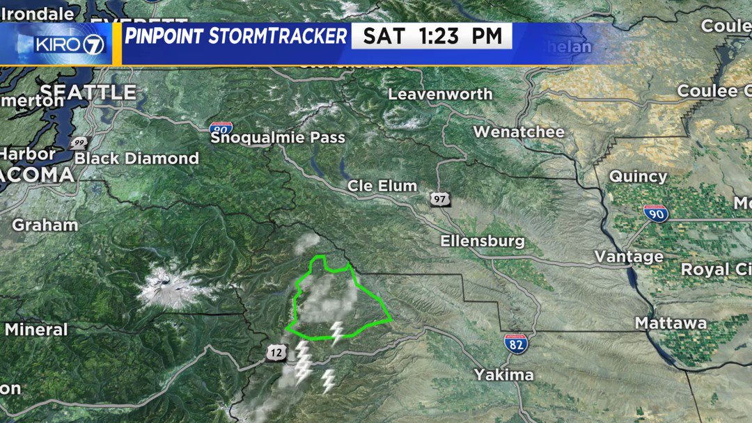 After Sunday's Calm, Winter Storms Hunker Down In The Cascades: Seattle Weather Update Ilona McCauley on Twitter: "Storms firing in the Cascades with
