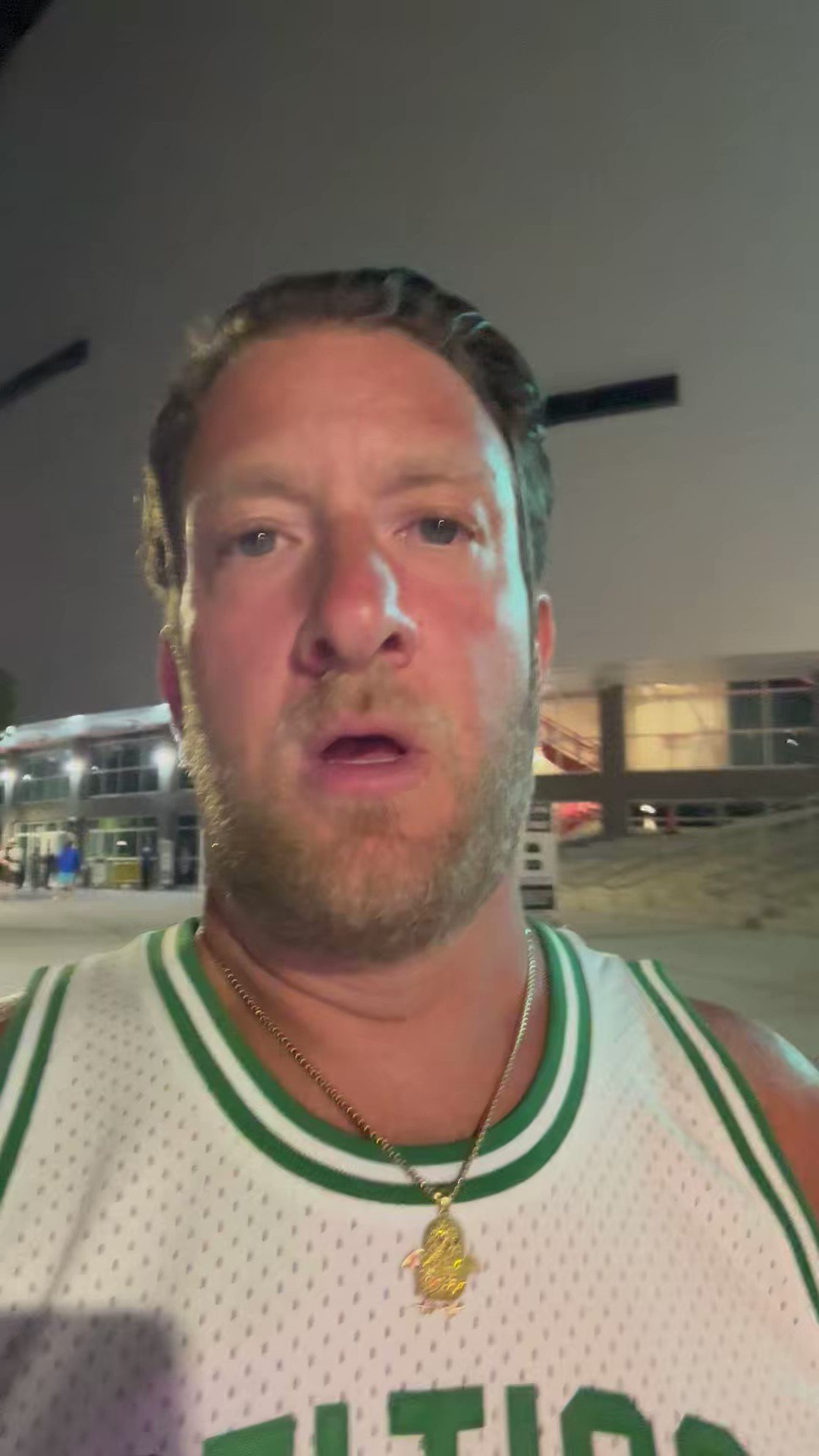 Barstool president Dave Portnoy 'on verge of dying' as his 'Celtics in 7'  shirt fails