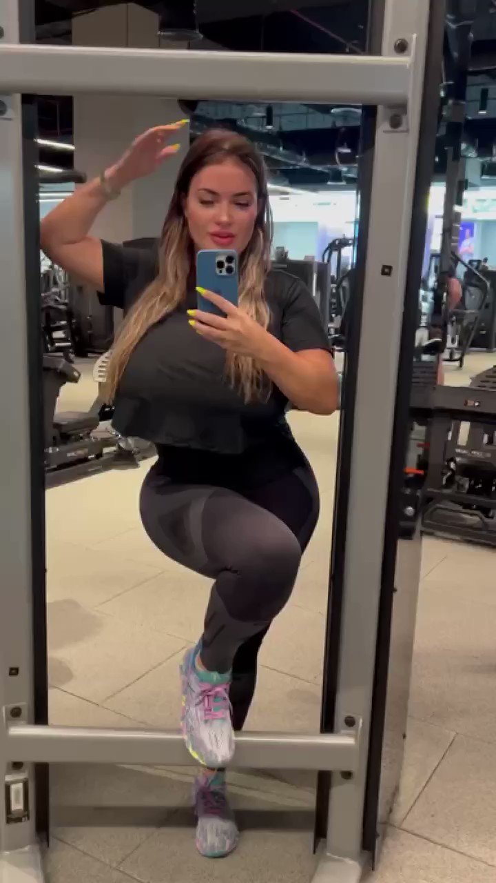 Olyria Roy on Twitter "Never miss my workout routine. Do you? https