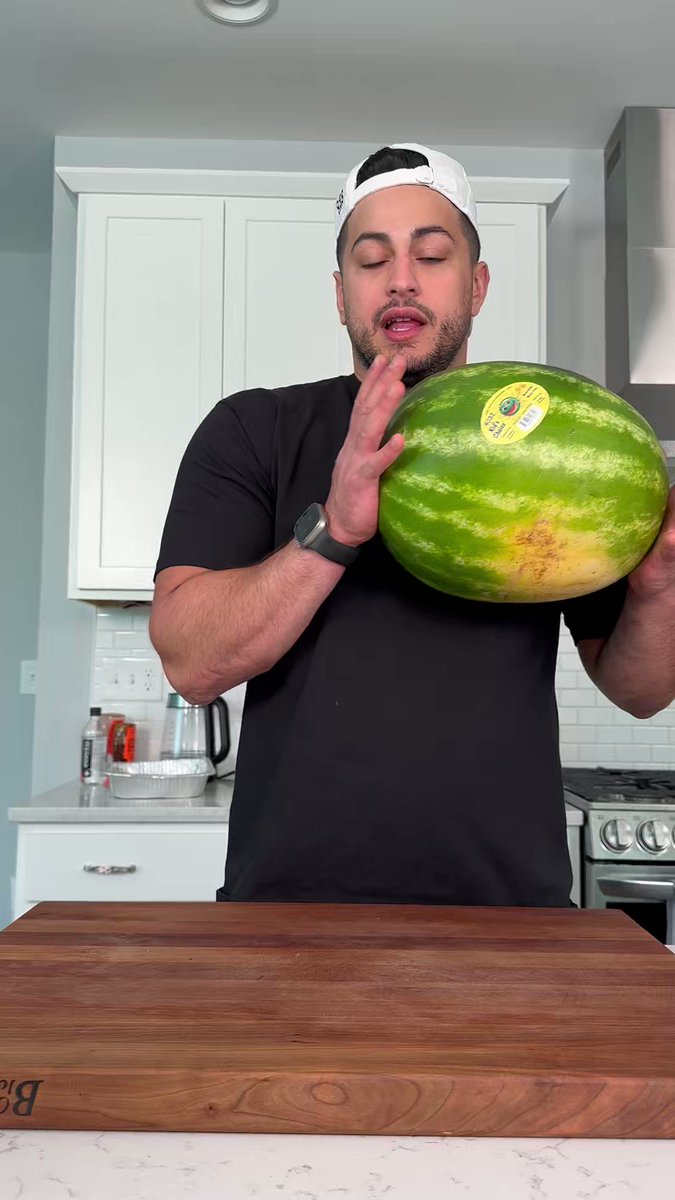 Ahmad on twitter how to cut a watermelon 
