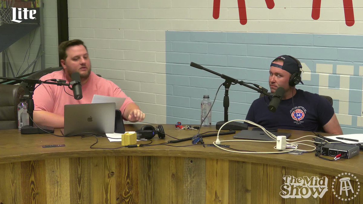 Barstool Chicago on Twitter "White Sox Dave falls for one of the oldest pranks in the book