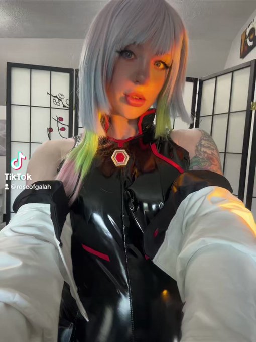 RT if you like girls that cosplay 😁 https://t.co/iu0hDN2e1J<a href="/tag/redhead"class="tags"><span>#redhead</span></a><a href="/tag/superbowl"class="tags"><span>#superbowl</span></a><a href="/tag/valentinesday"class="tags"><span>#valentinesday</span></a><a href="/tag/14february"class="tags"><span>#14february</span></a>