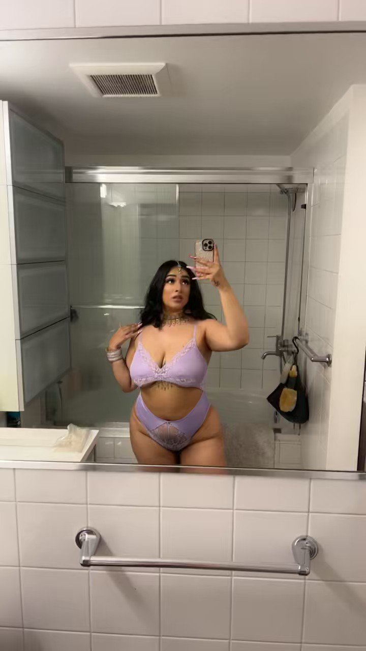 Rakhi Gill🇨🇦🇺🇸🇮🇳 on Twitter "Cute view 🥰 https//t.co/DKimGXB4rI