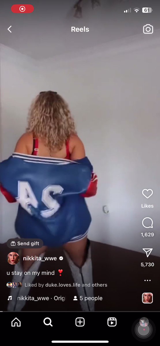 Mo on Twitter "The coochie slap always gets me 💀😭"