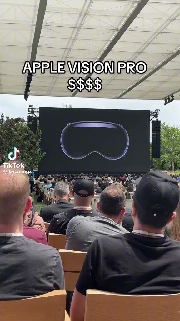 Fans React to Apple Vision Pro Announcement With Memes, Shock Over Price  Point - IGN