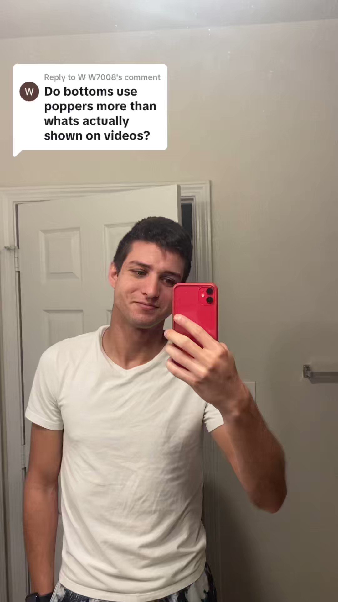 Elliot Finn on Twitter: "Models and poppers 👀 https://t.co/3eQwdCXLyp ...