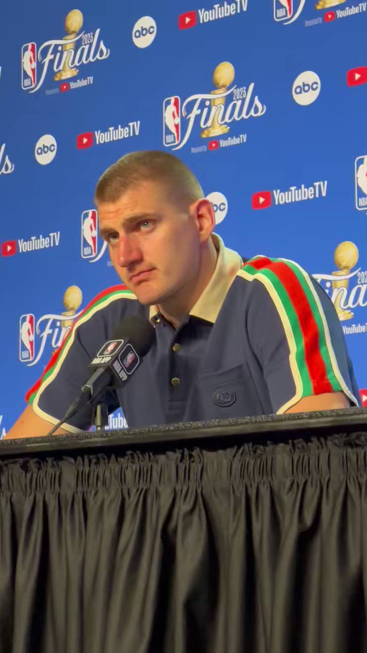 [花邊] 記者:季後賽40+分0勝4敗?阿肥:我沒答案