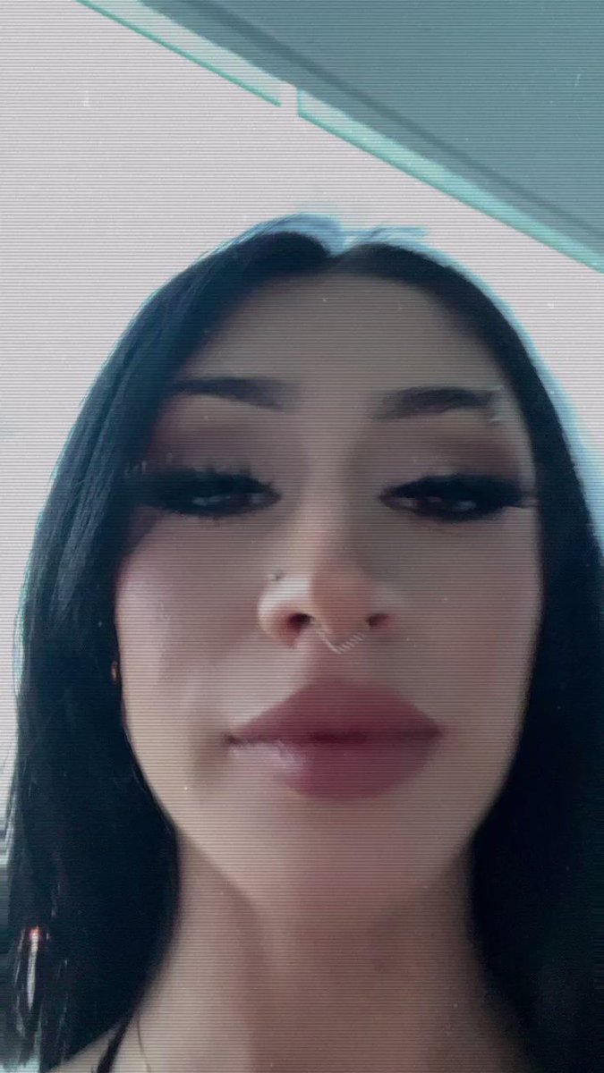 تويتر \ Cadie (cadieee_garcia@)