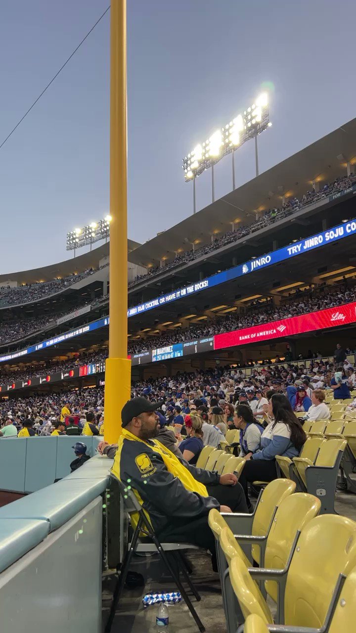 Jon Root on X: There's quite a few empty seats at Dodger Stadium