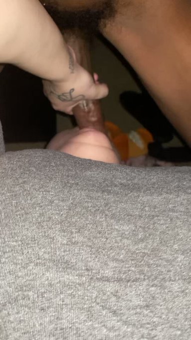 Throat monster ??‍♀️? https://t.co/ItfpTUvZEG