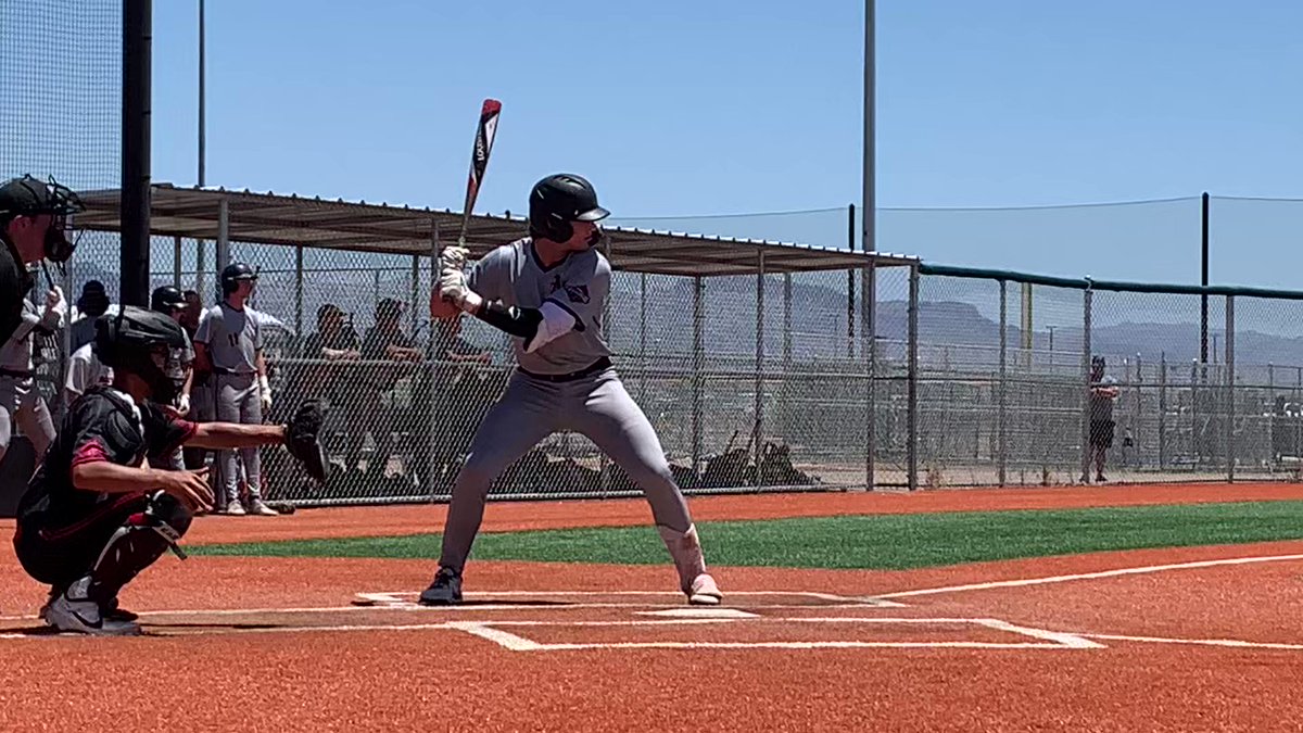 ‘26 UTL Thomas Pascanu (Sandra Day O’Connor, @PBRArizona)

Pascanu displaying solid barrel control with an RBI single up the middle. Plenty of power potential and projectable build. https://t.co/X8APVqLM6Z