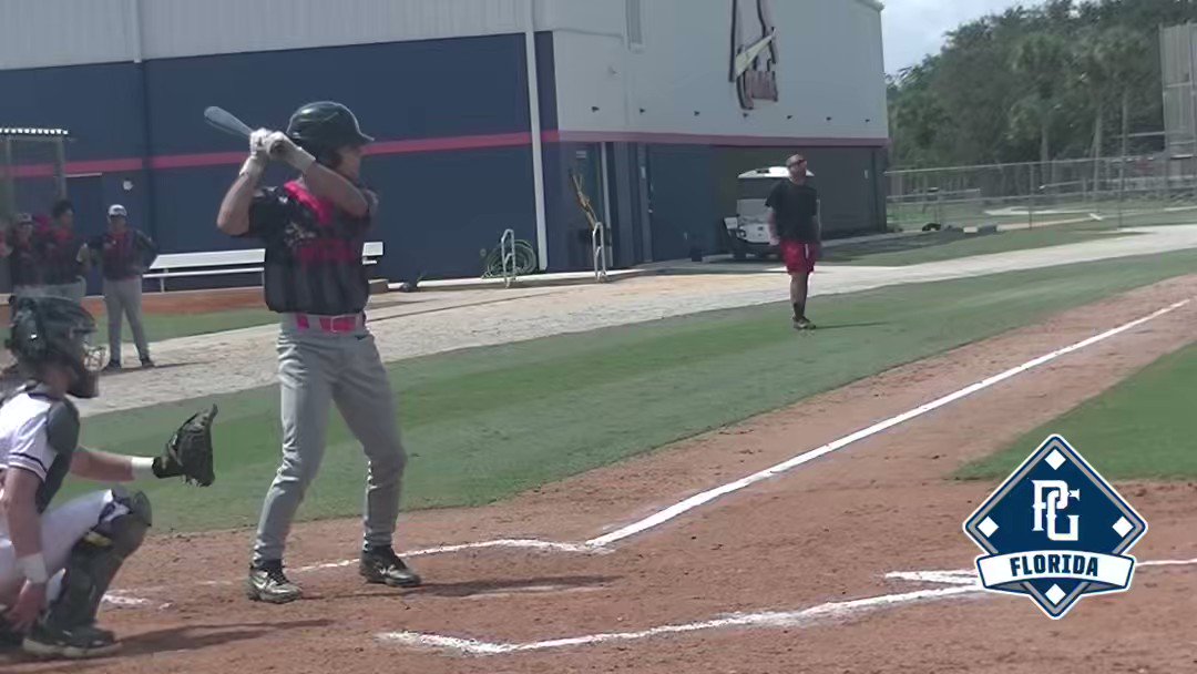 Sergio Garcia (‘26, FL) with a simple operation here. Steps and strides, shooting this one back up the middle shaded backside for the base hit. Gets the barrel to it out front to drive it. @PG_Uncommitted #JupiterInvitational https://t.co/Ix2M8uJBtf