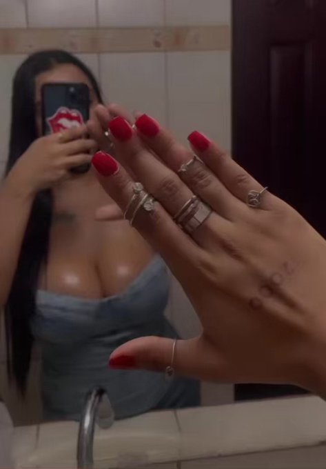 Te amo uñitas color rojo ❤️ https://t.co/uJYUkBTAed