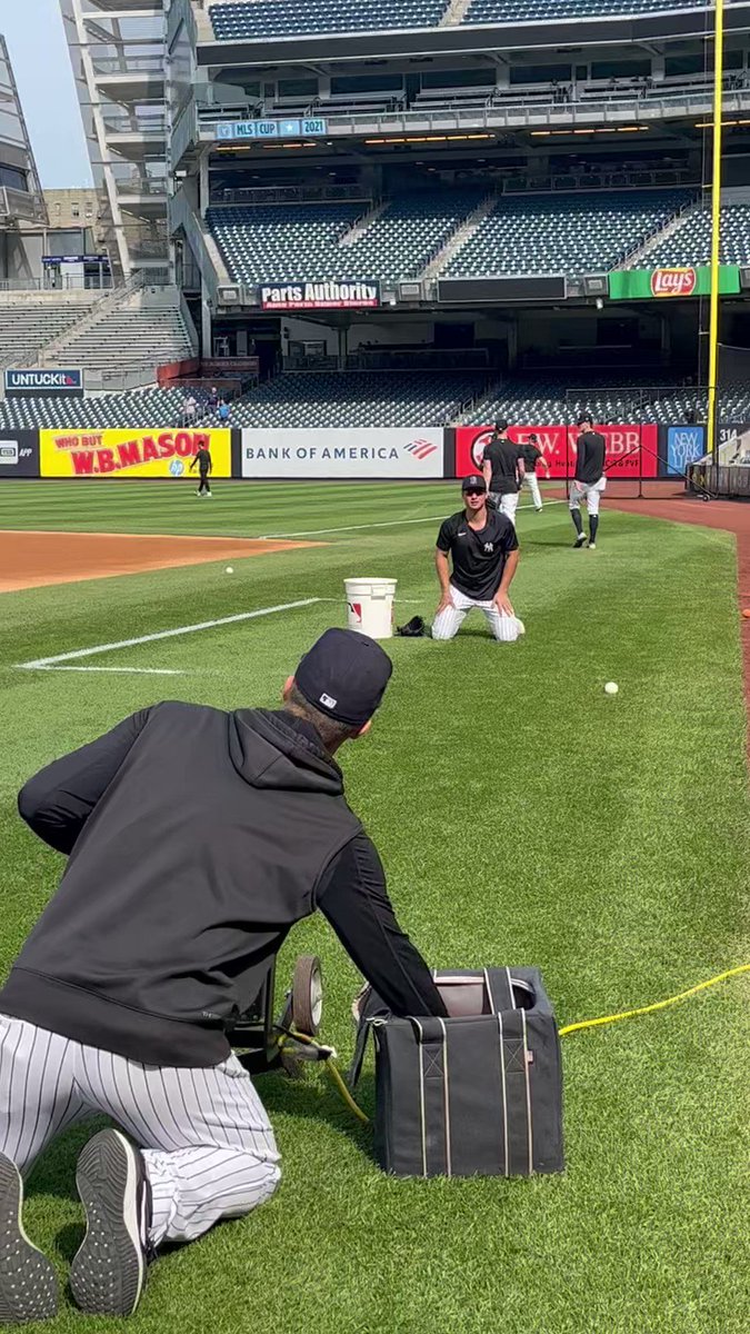 bryan-hoch-on-twitter-how-many-in-a-row-could-you-catch