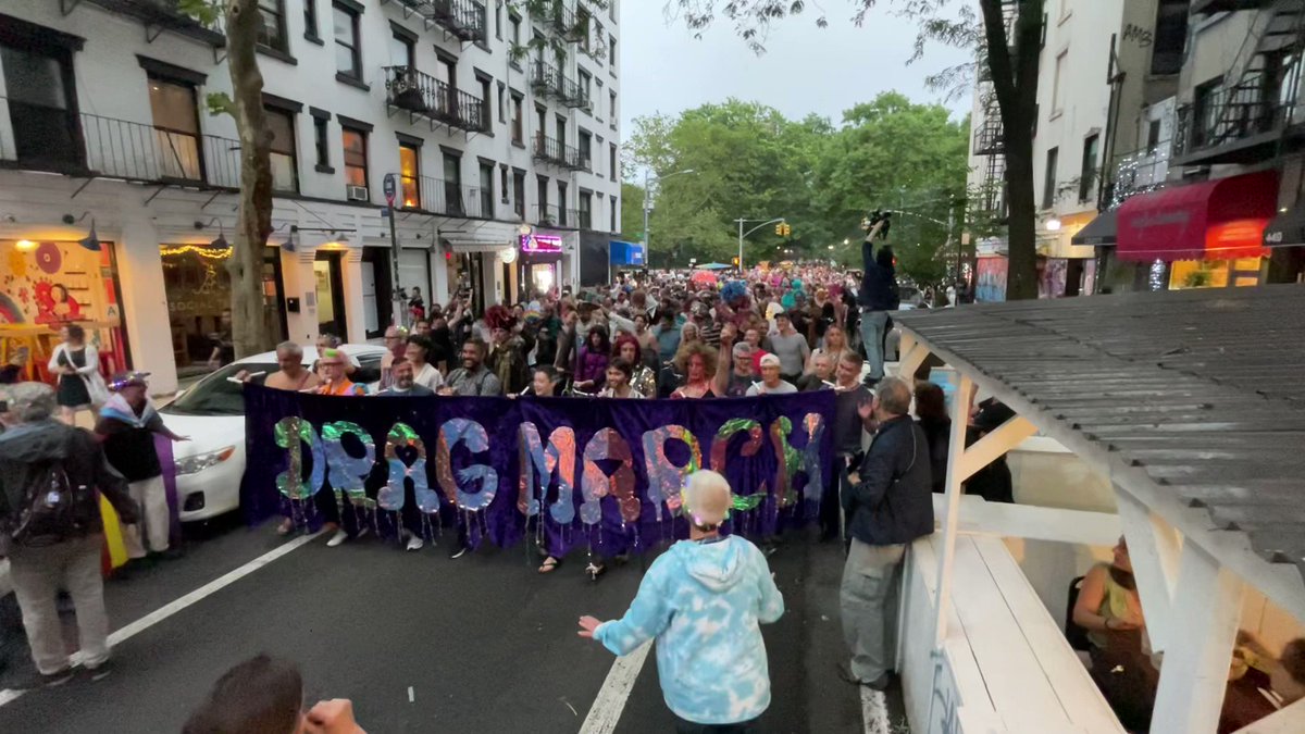 Cerrah g ner fuz l on twitter rt timcastnews nyc drag marchers