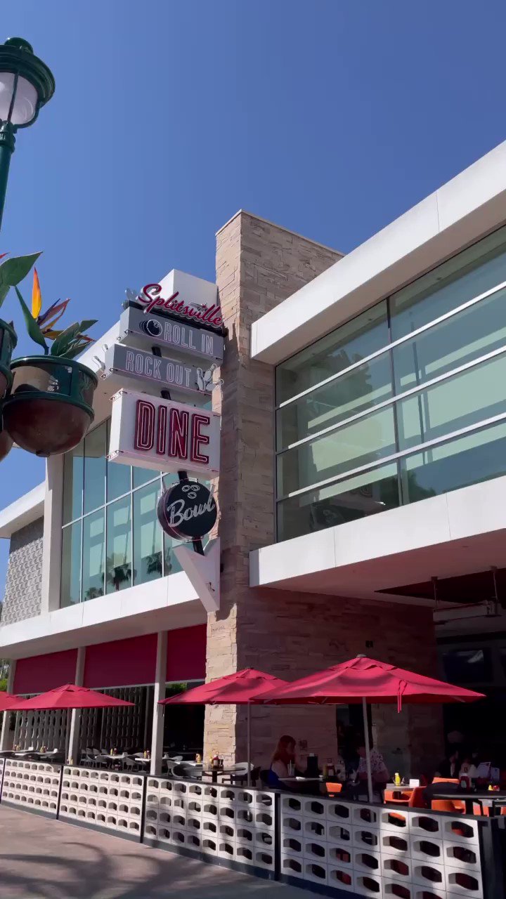 Splitsville Luxury Lanes in Disneyland's Downtown Disney