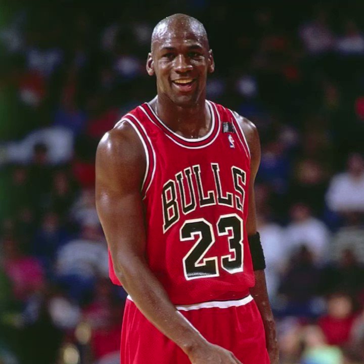 RT @ThrowbackHoops: Michael Jordan's triple clutch lay-up against the Nets! (1991) https://t.co/vzpL58IVxh