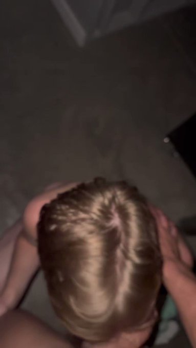 love a boy who looks innocent but loves to service me 😈 @xXCainWintersXx https://t.co/6tj6tFmMzQ