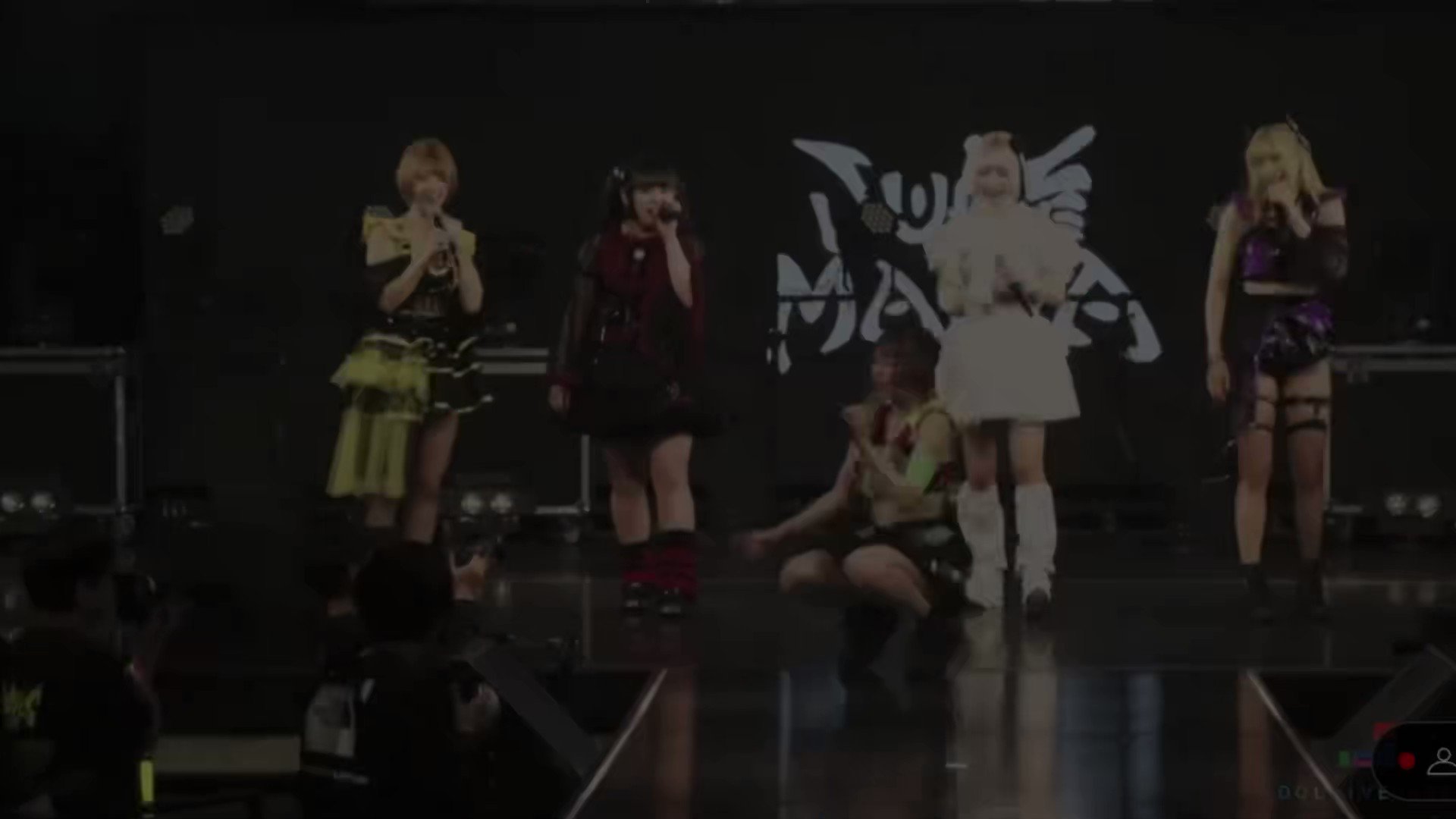 JUGS MAFIA | official on Twitter: “左後ろすごく気になります https://t.co/nxMbJr9pFE