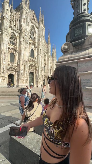 In duomo con @saradiamantexxx 😍 https://t.co/gOjct4L4F8<a class="tags" target="_blank" title="On Twitter" href="/?out=eyJ0eXAiOiJKV1QiLCJhbGciOiJIUzUxMiJ9.eyJpYXQiOjE3MjA0MDYwNzMsImlzcyI6InR3cG9ybnN0YXJzLmNvbSIsIm5iZiI6MTcyMDQwNjA3MywiZXhwIjoxNzUxOTQyMDczLCJyZWRpcmVjdF91cmwiOiJodHRwczovL3R3aXR0ZXIuY29tL3NhcmFkaWFtYW50ZXh4eCJ9.KGDk7p-mqCtLVeeCjpsaTWfikB80OvURRNhONDGDV-rG3uY9vIHvjkUMXc5vjPozttPJfDmzA6ZhhSp1CotomA">@saradiamantexxx</a><a href="/tag/orgia"class="tags"><span>#orgia</span></a>