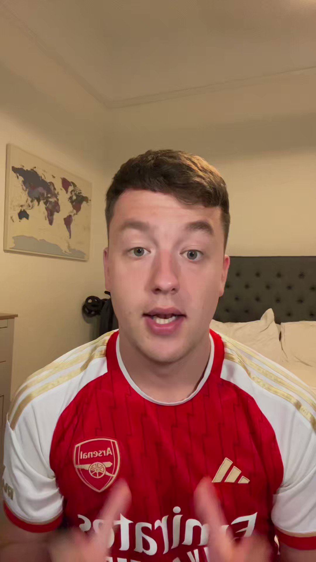 mush-on-twitter-arsenal-fans-went-from-spending-nearly-a-decade